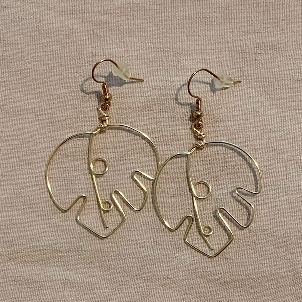 Gold Wire Monstera Earrings - Dangle Leaf Earrings - perfect for plant moms